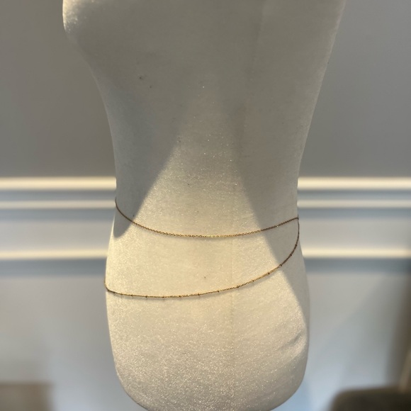 Waist chain, 33” approx length, gold-style, no name, no brand - Picture 2 of 6